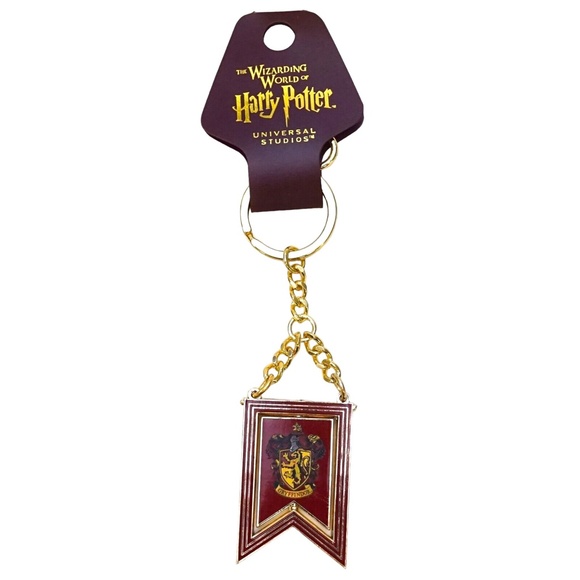 Universal Studios Harry Potter Gryffindor Crest Banner Spinner Keychain - Picture 1 of 1